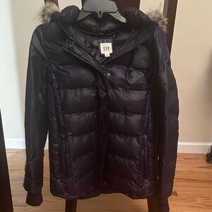 GAP Women's Navy Puffer Coat with Fur Trim